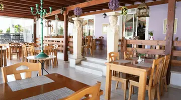 Akamanthea Holiday Village