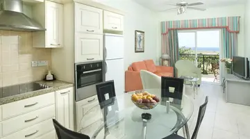 Akamanthea Holiday Village