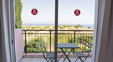 Akamanthea Holiday Village