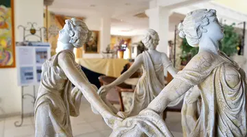 Akamanthea Holiday Village