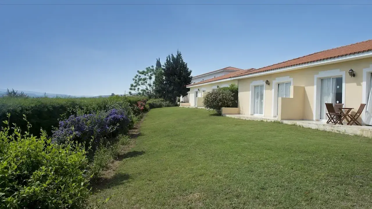 Akamanthea Holiday Village