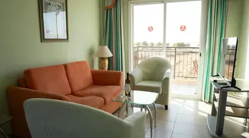 Akamanthea Holiday Village