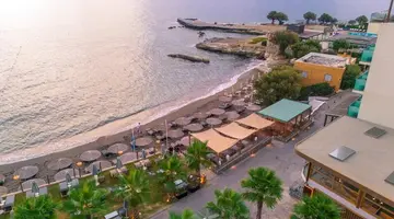 Akasha Beach Hotel and Spa