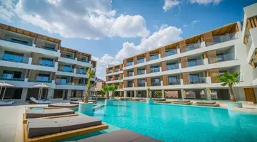 Akasha Beach Hotel and Spa