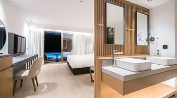 AKASHA BEACH HOTEL & SPA