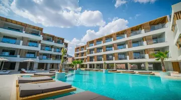 AKASHA BEACH HOTEL & SPA