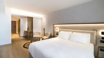 AKASHA BEACH HOTEL & SPA
