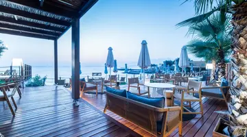 AKASHA BEACH HOTEL & SPA