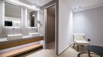 AKASHA BEACH HOTEL & SPA