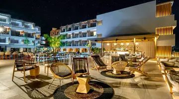 Akasha Beach Hotel & Spa