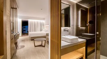 AKASHA BEACH HOTEL & SPA