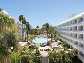 AKEAH Broncemar Hotel