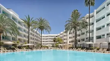 AKEAH Broncemar Hotel