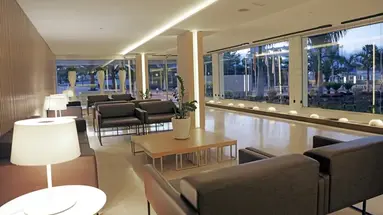 AKEAH Broncemar Hotel
