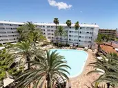 AKEAH Broncemar Hotel