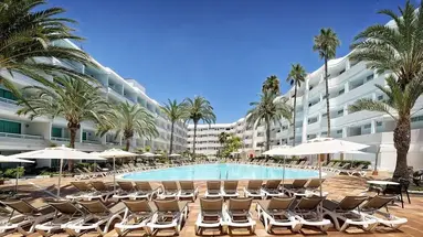 AKEAH Broncemar Hotel