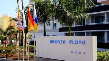 AKEAH Broncemar Hotel