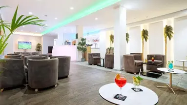 AKEAH Broncemar Hotel