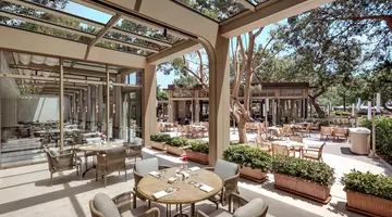 AKKA ANTEDON HOTEL