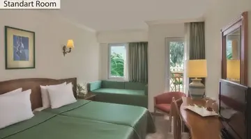 AKKA CLAROS HOTEL