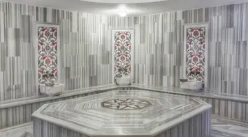 AKKA CLAROS HOTEL