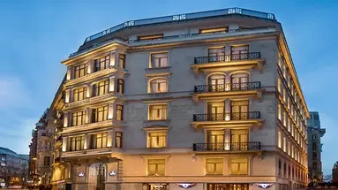 AKKA LUSH HOTEL