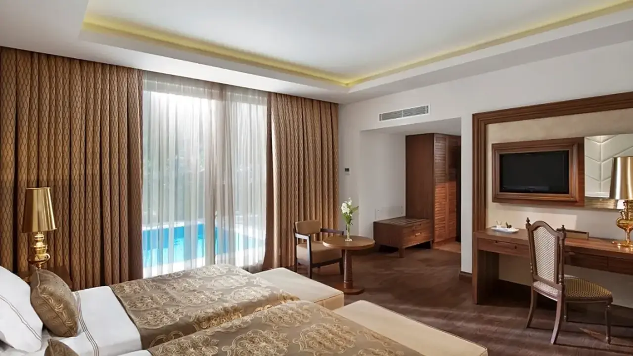 AKKA PRIVATE VILLAS