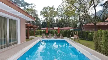 AKKA PRIVATE VILLAS