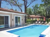 Akka Residence