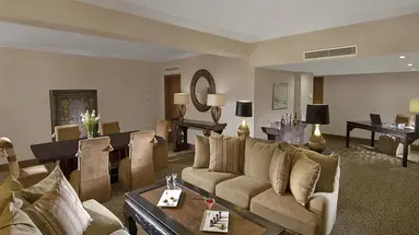 Akka Residence