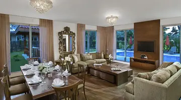 Akka Residence