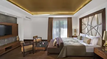 Akka Residence