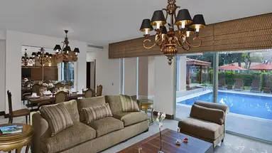 Akka Residence
