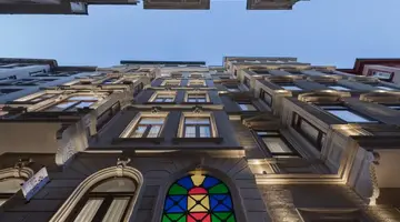 AKKA SUITES