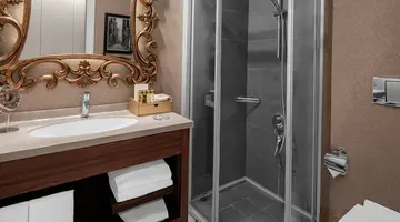 AKKA SUITES