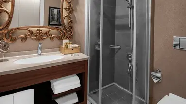 AKKA SUITES