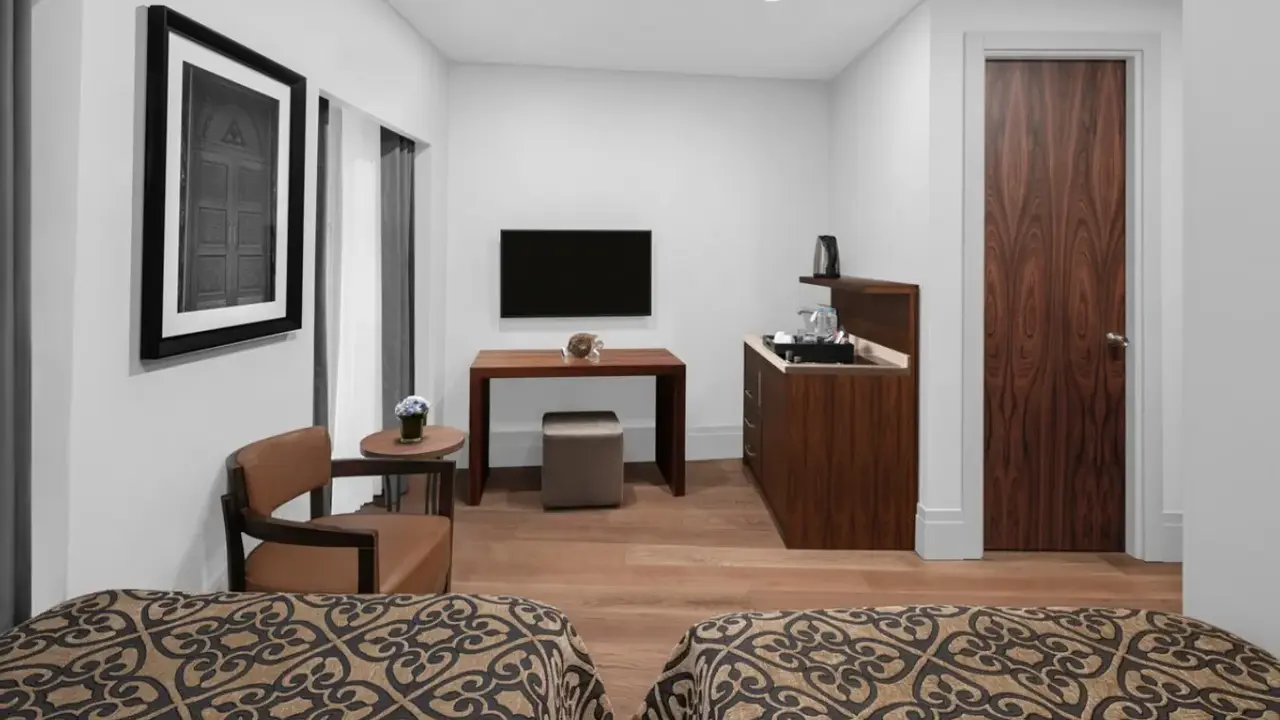 AKKA SUITES