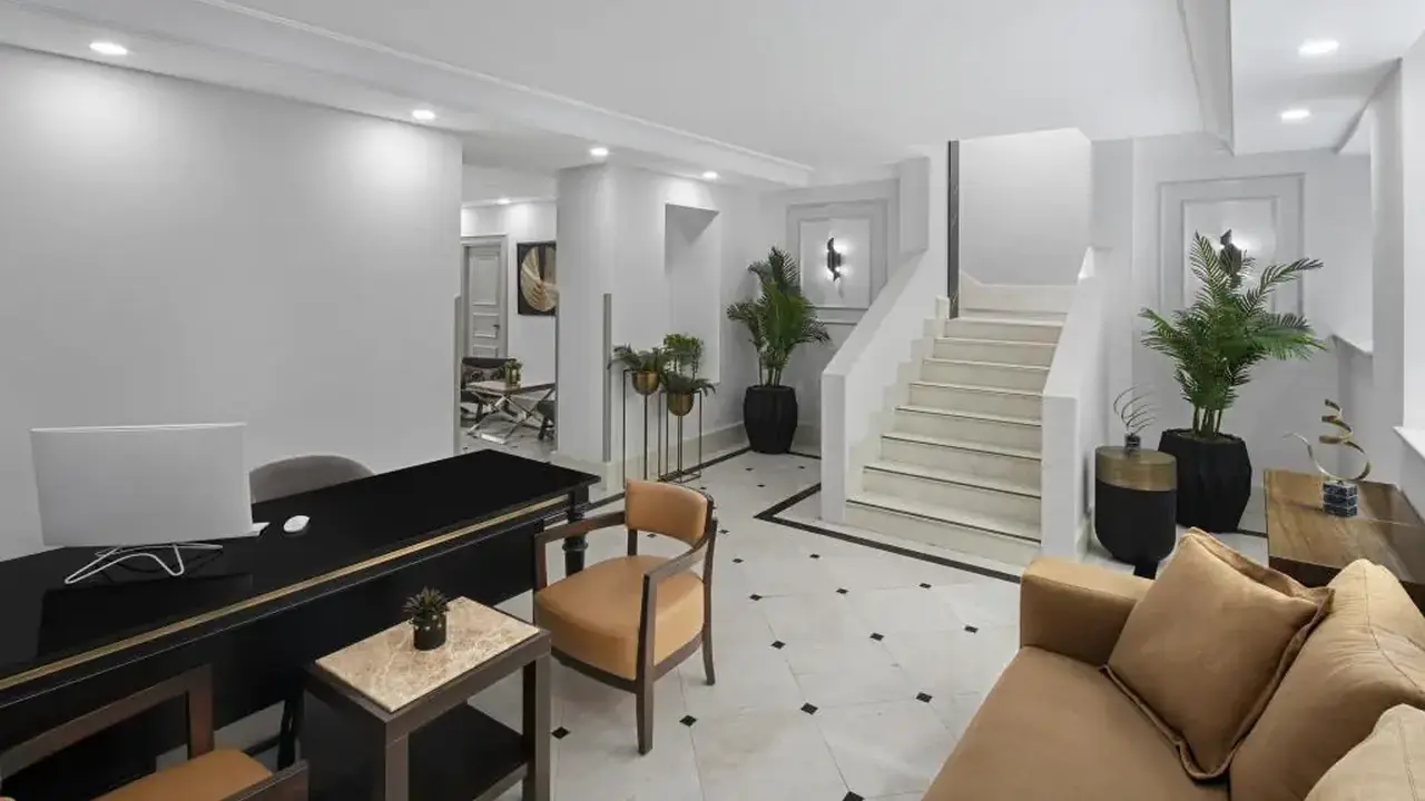 AKKA SUITES