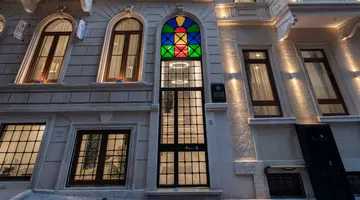 AKKA SUITES