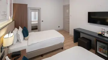 AKKA SUITES