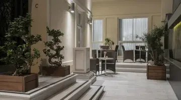 AKKA SUITES