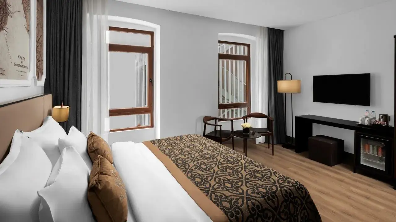 AKKA SUITES