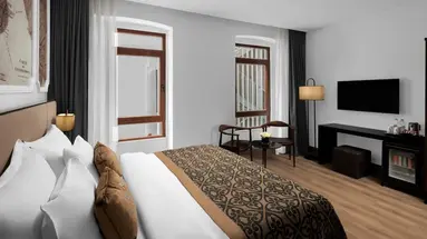 AKKA SUITES