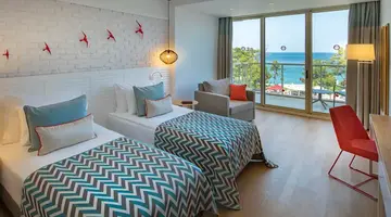 AKRA KEMER