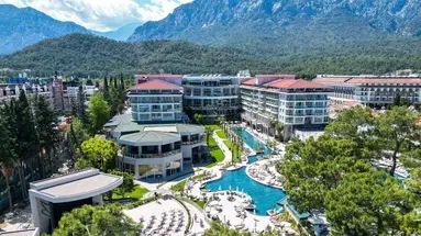 Akra Kemer