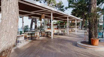 AKRA KEMER