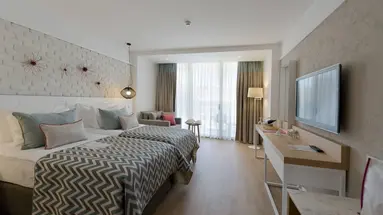 AKRA KEMER