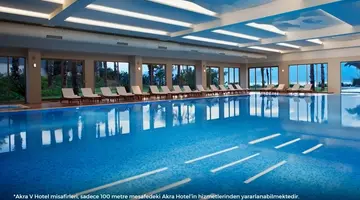 Akra V Hotel