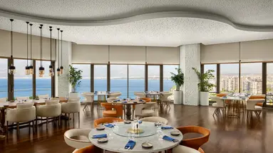 AKRA V HOTEL