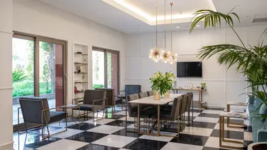 AKRA V HOTEL